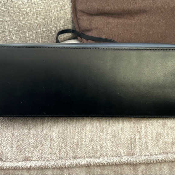 Black Kate Spade Zip Tote - Picture 6 of 8